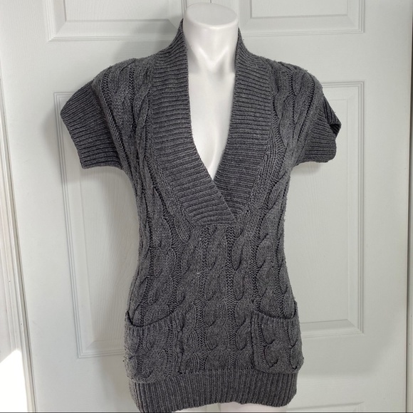 Calvin Klein Sweaters - Calvin Klein Knit Sweater